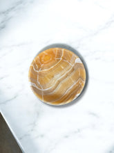 Load image into Gallery viewer, Onyx Serving Piece – Golden Grace
