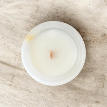 Load image into Gallery viewer, Onyx Candle