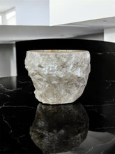 Load image into Gallery viewer, #3 Chiseled Onyx Candle – Natural Coconut &amp; Apricot Wax
