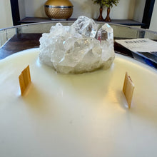 Load image into Gallery viewer, Haus Signature Caribbean Teakwood Crystal Candle – Natural Quartz Cluster
