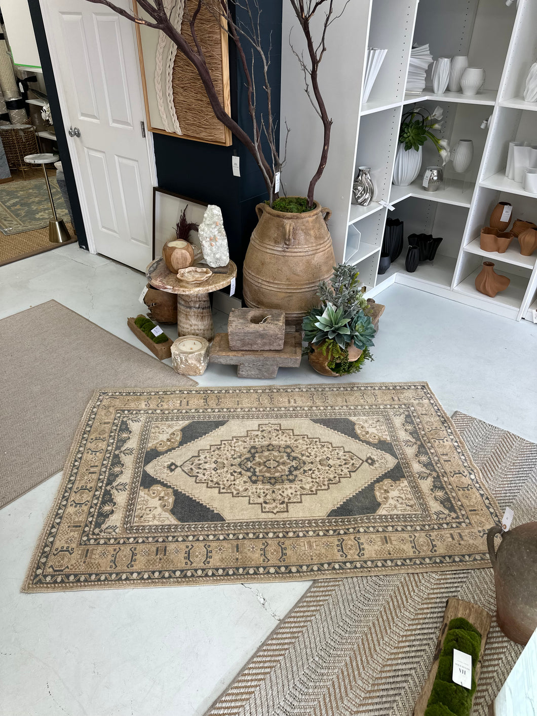 Vintage Turkish Medallion Rug – Earth Tones & Charcoal