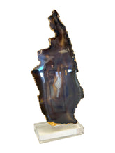 Load image into Gallery viewer, Gorgeous free-form Agate slice
