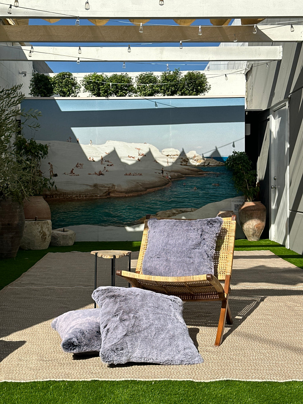 French Faux Fur Pillow – Glacier | 22x22