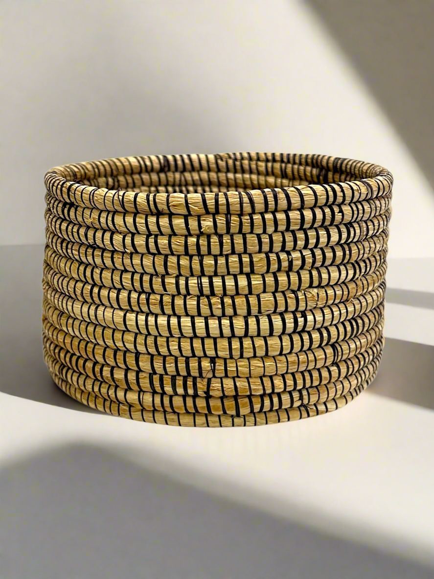 Handwoven Rwandan Basket – Natural & Black Coil