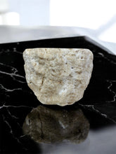 Load image into Gallery viewer, #2 Chiseled Onyx Candle – Natural Coconut &amp; Apricot Wax
